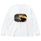 有限会社サイエンスファクトリーのANIMAL WELFARE　たぬき Big Long Sleeve T-Shirt