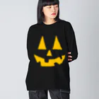 CIPANGOのハロウィン ジャック・オ・ランタン ブラックボディ Big Long Sleeve T-Shirt