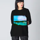 mizuphoto galleryの川平湾と月とマジックアワー ビッグシルエットロングスリーブTシャツ