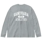 【SEVA】 （雲黒斎 公式ショップ ）のGANDHARA ATHLETICS （ホワイト プリント バージョン） ビッグシルエットロングスリーブTシャツ