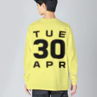 XlebreknitのTuesday, 30th April Big Long Sleeve T-Shirt