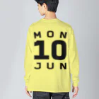 XlebreknitのMonday, 10th June Big Long Sleeve T-Shirt