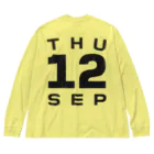 XlebreknitのThursday, 12th September Big Long Sleeve T-Shirt