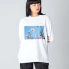 ここれあの秋晴れの空を飛ぶカイト Big Long Sleeve T-Shirt