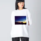 おかの近所の夕陽 ビッグシルエットロングスリーブTシャツ