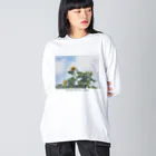 ため息のひらめきのSwaying sunflowers, summer.(sentimental) ビッグシルエットロングスリーブTシャツ