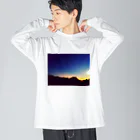 おかの近所の夕陽 ビッグシルエットロングスリーブTシャツ