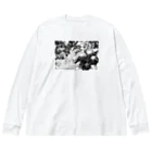 akane_art（茜音工房）のモノクロフラワー（キク） Big Long Sleeve T-Shirt