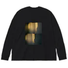 Leirion Hand CreationのPhantom girl Big Long Sleeve T-Shirt