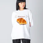 いわさきまゆこ｜食べ物イラストのバタークロワッサン Big Long Sleeve T-Shirt