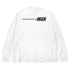 Everything for the BEERのMan with Beer Can Big Long Sleeve T-Shirt