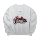 MAiのGive up to give up Big Crew Neck Sweatshirt