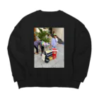 Identityのバインミー Big Crew Neck Sweatshirt