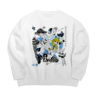 loveclonesのWEARHOUSE 家を着る少女とウサギ人形のマッドポップ Big Crew Neck Sweatshirt