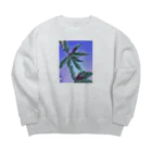 わらしゃんどのヤシの木 Big Crew Neck Sweatshirt