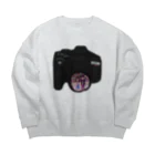 yuuya_108のカメラとふたり Big Crew Neck Sweatshirt