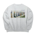 yutriptのワット・ムン・グン・コーン Big Crew Neck Sweatshirt