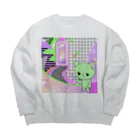 Mieko_KawasakiのWhat is cute? メロンクリーム猫さん Big Crew Neck Sweatshirt