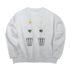 L_arctoaのカマキリの昼と夜の複眼（絵文字、背景透過ver） Big Crew Neck Sweatshirt