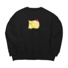 satoayaのアニマルカフェのフードアニマル　ロールケーキリス Big Crew Neck Sweatshirt