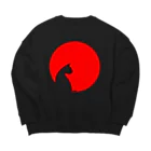 mkumakumaの猫と赤丸 Big Crew Neck Sweatshirt