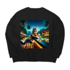 アニマル達の気分転換中のメイクーン Big Crew Neck Sweatshirt