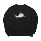さかたようこ / サメ画家のほわっとサメ/ぽんっとワンポイント Big Crew Neck Sweatshirt