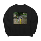 おもち屋さんの鉄棒で背面跳びするねこ Big Crew Neck Sweatshirt