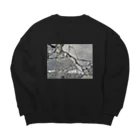 REKISHIの【人類の重みに耐え兼ねたコンクリート】 Big Crew Neck Sweatshirt