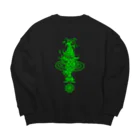 W.S.E.のWSEオリジナル　彫師デザイン　緑プリント Big Crew Neck Sweatshirt