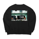 hikitachisatoのインドの牛 Big Crew Neck Sweatshirt