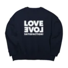 "ラブラブまんぞく"のラブラブまんぞくビッグシルエットトレーナー。 Big Crew Neck Sweatshirt