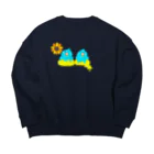 あやしいおばさん くろまめさんのウィンコ（ひまわり） Big Crew Neck Sweatshirt