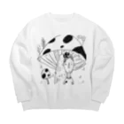 きのこのきのこ少女 Big Crew Neck Sweatshirt