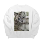 ねこの森でお散歩のフッワフワのシャムミックス Big Crew Neck Sweatshirt