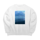 豊風本舗の夏の九十九里浜の浜辺　３ Big Crew Neck Sweatshirt