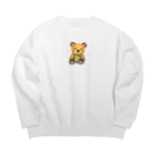 Okuizumoのかわいいくまのイラストのグッズ Big Crew Neck Sweatshirt