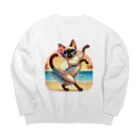 猫と紡ぐ物語のリズム感抜群！長身な白シャムネコがビーチでランバダダンス！  Big Crew Neck Sweatshirt