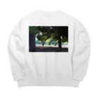 STELLAREOのおとぎの公園の木 Big Crew Neck Sweatshirt