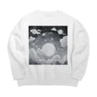 hydrangea-macrophyllaのEmbracing the cosmic journey within. Big Crew Neck Sweatshirt