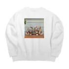 sisyの阿吽の呼吸シーサー Big Crew Neck Sweatshirt