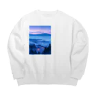 AQUAMETAVERSEの雲海とホテル街の灯　ラフルール　1859 Big Crew Neck Sweatshirt