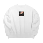 chachamaaruの夕陽が山々にそそぐ美しい光 Big Crew Neck Sweatshirt