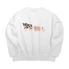 モツ煮子の畜産の三匹 Big Crew Neck Sweatshirt