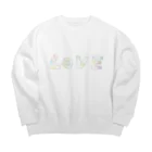 令和ベイビーのLOVE Big Crew Neck Sweatshirt