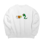 三匹の子むすめの愉快な仲間たち Big Crew Neck Sweatshirt