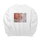 ゆーはのあの頃の頬っぺた Big Crew Neck Sweatshirt