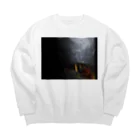 zwのa world 2 Big Crew Neck Sweatshirt