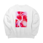 ぽんぽこやのいちごあめ Big Crew Neck Sweatshirt