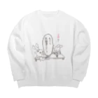 くまのみのソーシャルディスタンス系ラブコメ Big Crew Neck Sweatshirt